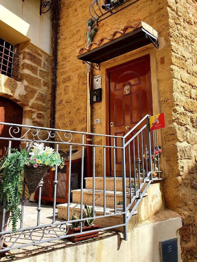La Trinacria Apartment Agrigento Exterior photo